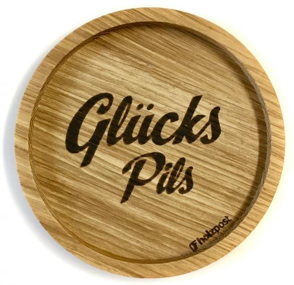 Holzpost Untersetzer aus Eiche "GlücksPils"